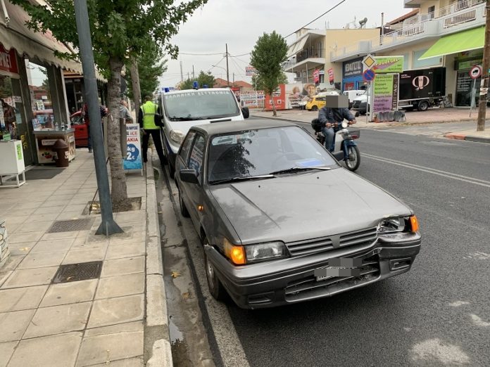 Λάρισα: Τροχαίο λίγο πριν στην οδό Βόλου
