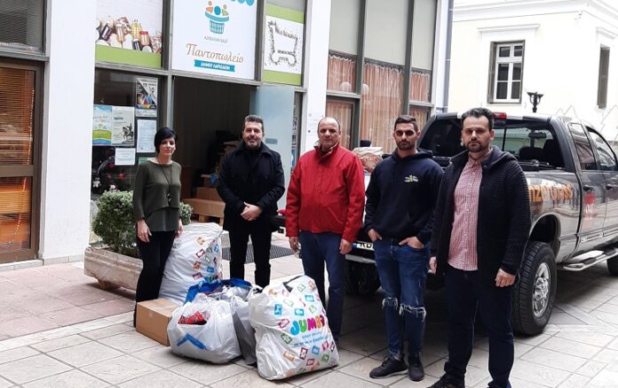 Τρόφιμα από το Μηχανοκίνητο Αθλητικό Σωματείο «Λέσχη 4Χ4 xtreme Λάρισας» στο Κοινωνικό Παντοπωλείο