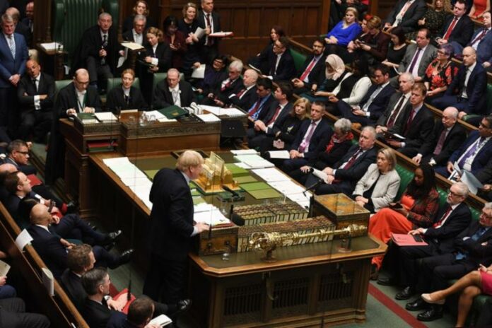 Είναι επίσημο! Brexit στις 31 Ιανουαρίου ψήφισαν οι Βρετανοί βουλευτές