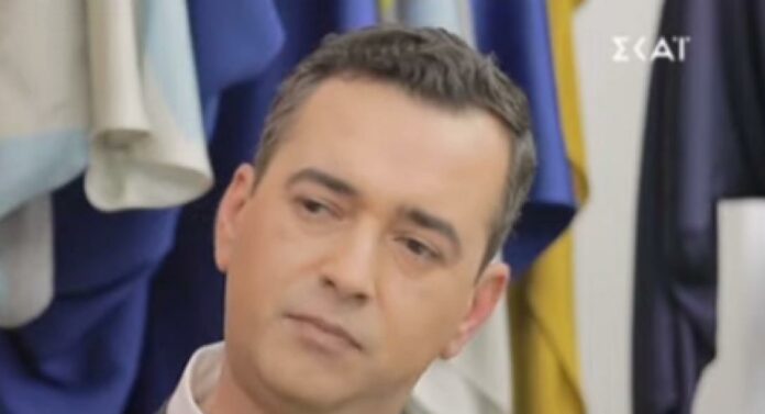 Άγγελος Μπράτης