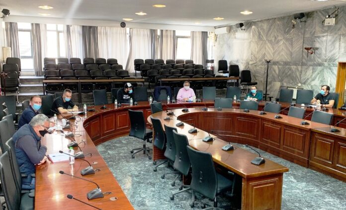 Συνάντηση Δ. Λαρισαίων με τον Σύνδεσμο Ιδιοκτητών Κέντρων Αναψυχής και Εστίασης Ν. Λάρισας