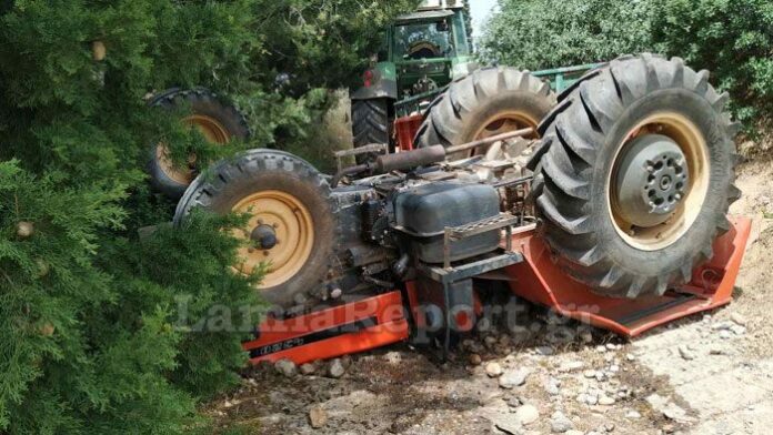 Νεκροί δύο άντρες που καταπλακώθηκαν από τρακτέρ