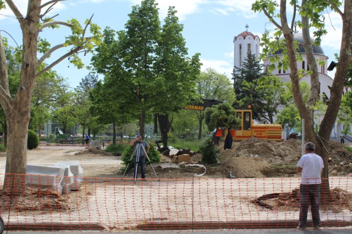 plateia ergatikis protomagias erga (5)