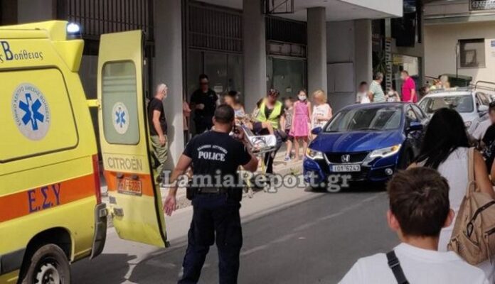 Αυτοκίνητο παρέσυρε μαθήτρια έξω από το σχολείο της
