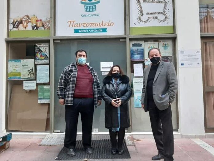 Προσφορά από το Κοινωνικό Παντοπωλείο του Δ. Λαρισαίων στις φυλακές Λάρισας