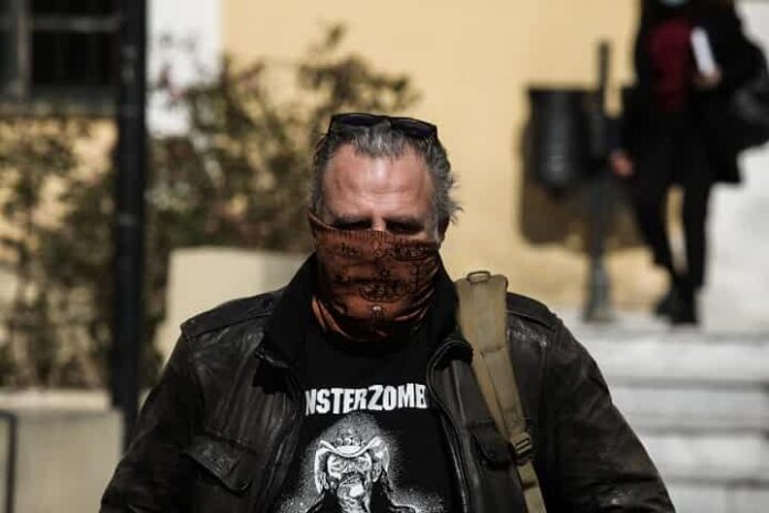 Πασχάλης Τσαρούχας