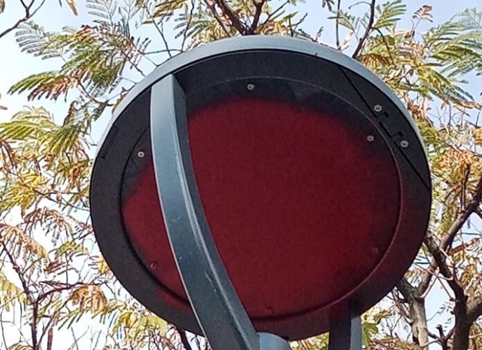 Led