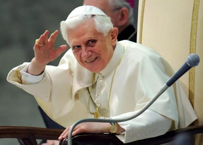 POPE_BENEDICT