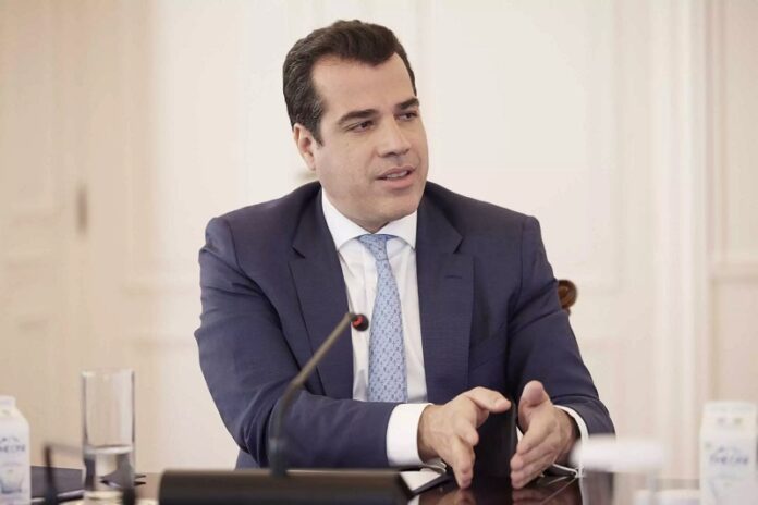 Πλέυρης
