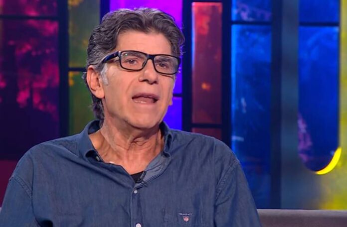 Μπέζος