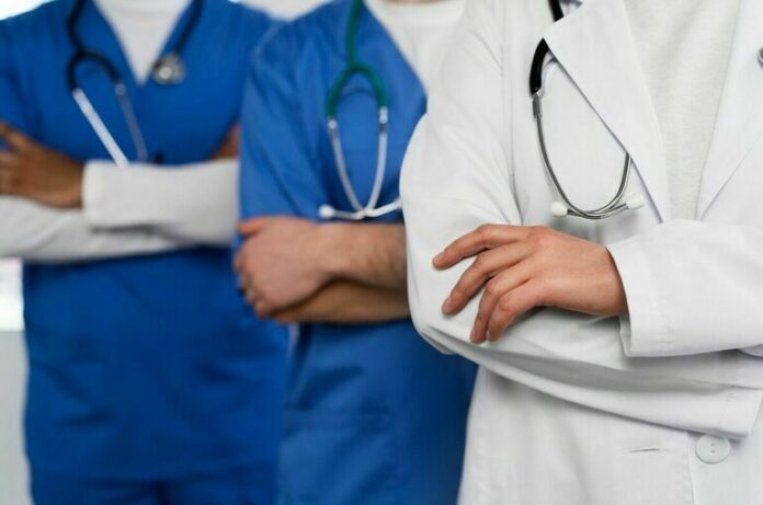 Φυλάκιση σε 3 γιατρούς για θάνατο στην Λάρισα